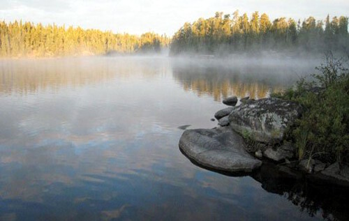 Dowswell-Halleys_Camps-Lake01